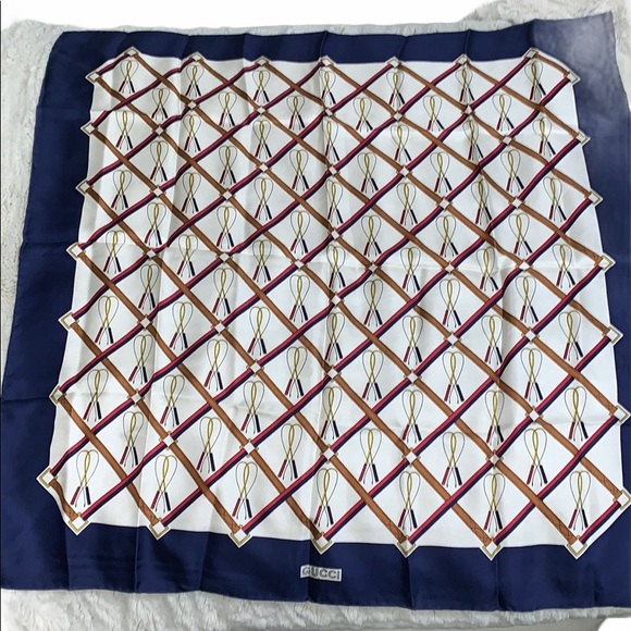 GUCCI LACROSSE SILK SCARF - VINTAGE - Picture 1 of 8